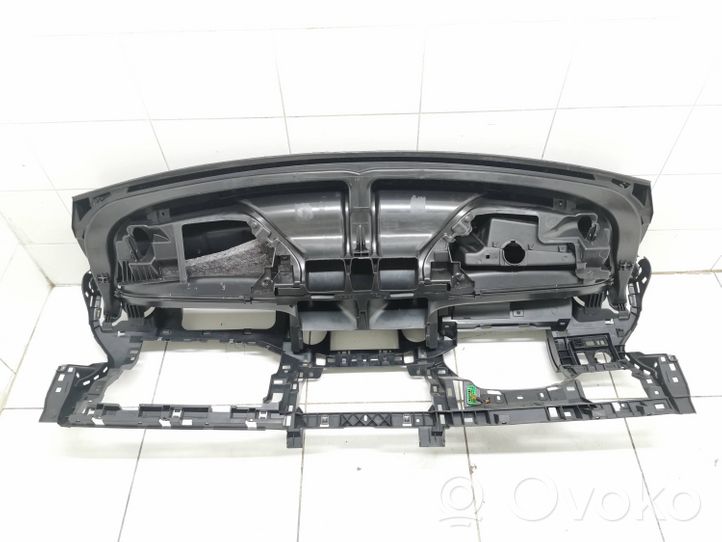 Citroen Berlingo Armaturenbrett Cockpit 9680926477