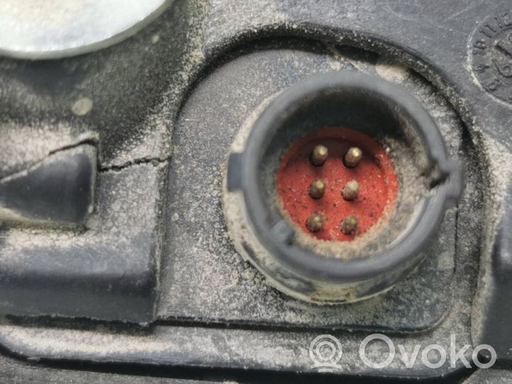 Volkswagen PASSAT B6 Atidarymo rankenėlė (su kamera) galinio dangčio 5N0827566D