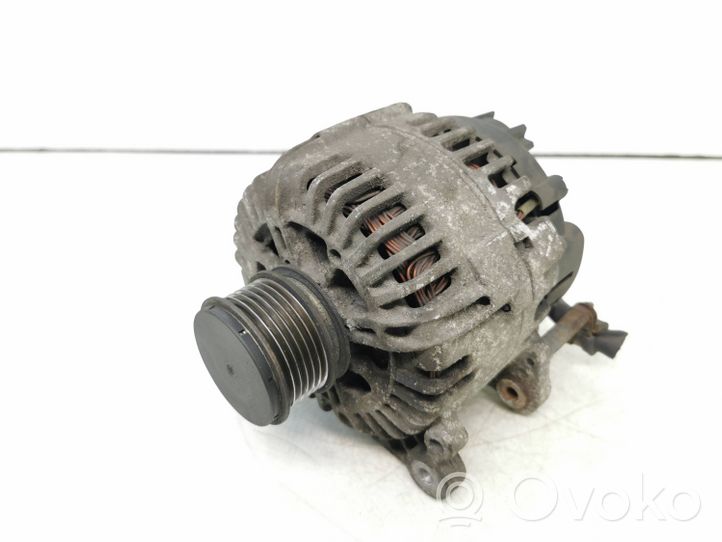 Volkswagen Touran I Alternator 06F903023C