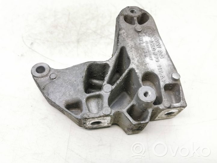 Volkswagen PASSAT B6 Support de boîte de vitesses 1K0199117AP