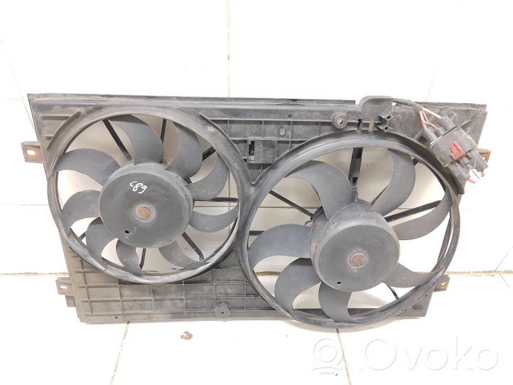 Volkswagen Touran I Juego de ventilador 1K0121207T