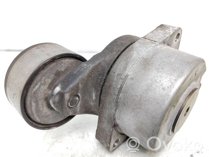 Honda CR-V Generator/alternator belt tensioner 