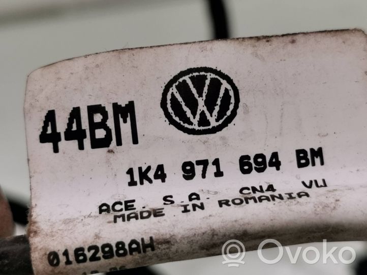 Volkswagen Golf V Wiązka przewodów drzwi tylnych 1K4971694BM