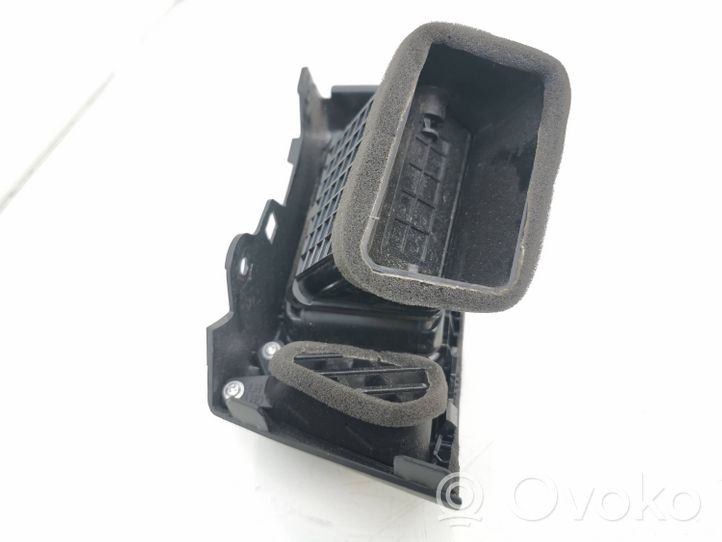 Hyundai i30 Copertura griglia di ventilazione laterale cruscotto 974802H000