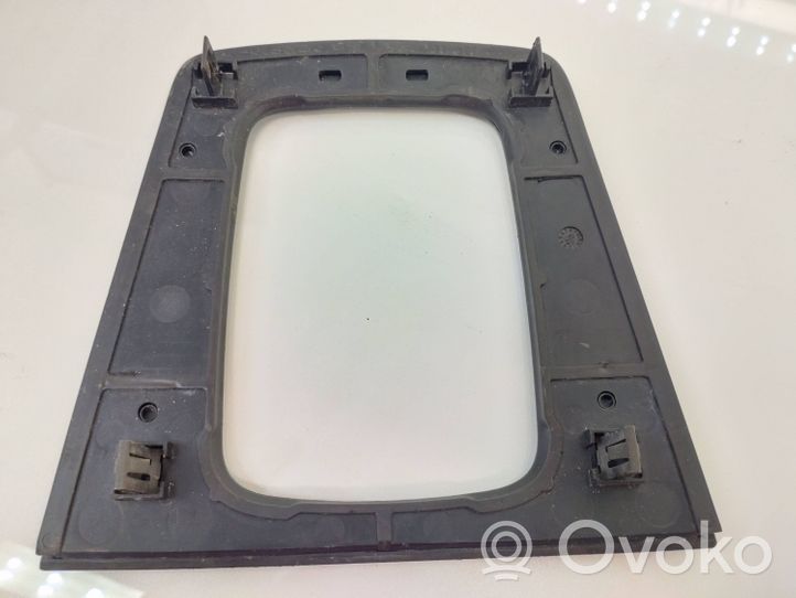 Audi A4 S4 B7 8E 8H Rivestimento in plastica cornice della leva del cambio 8E0864261