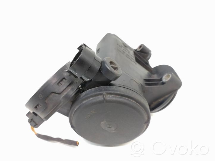 Volkswagen Golf V Separatore dello sfiato dell’olio 036103464Ah