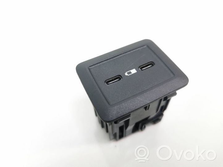 Mercedes-Benz EQC Connettore plug in USB A2538206200