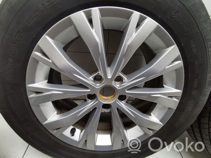 Volkswagen Tiguan R17 alloy rim 5NA601025