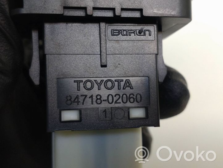 Toyota Auris E180 Interrupteur, commande de frein de stationnement 8471802060