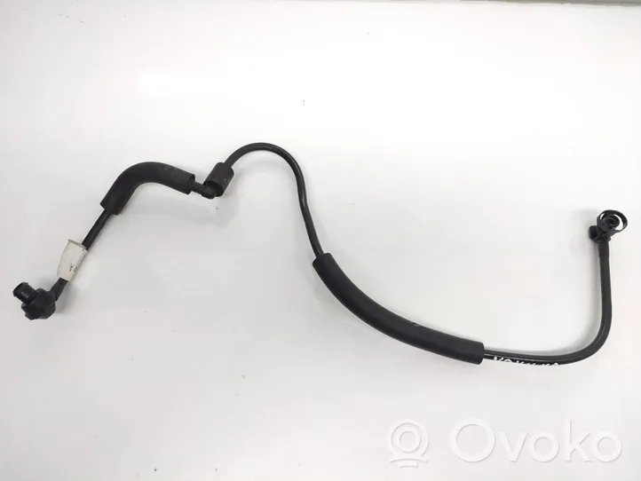 Ford Focus Vacuum line/pipe/hose 161013