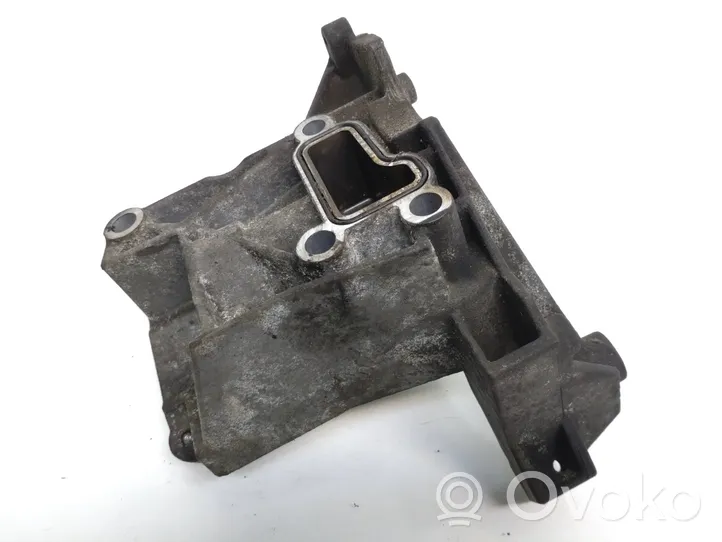 Audi A6 Allroad C6 Support de pompe de direction assistée 05914569A