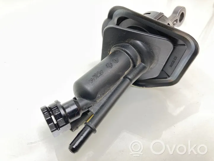 Volvo XC70 Clutch slave cylinder 014689922