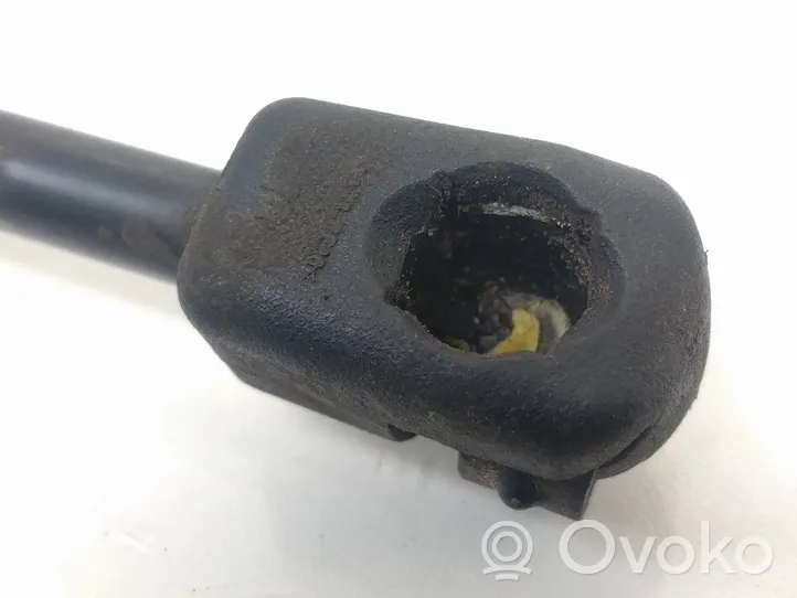 Volvo XC70 Ammortizzatore portellone anteriore/cofano 30649516