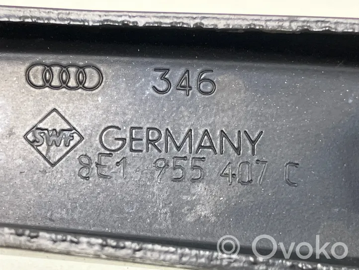 Audi A4 S4 B7 8E 8H Ramię wycieraczki szyby przedniej / czołowej 8E1955407C