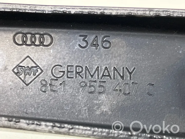 Audi A4 S4 B7 8E 8H Etupyyhkimen sulan varsi 8E1955407C