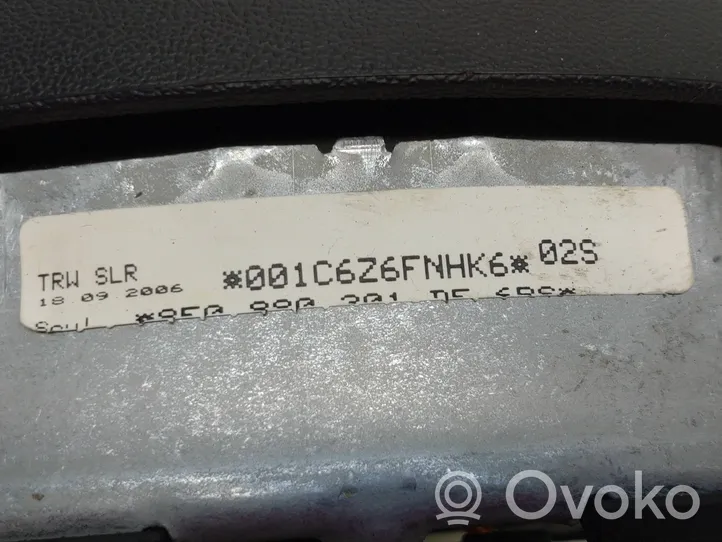 Audi A4 S4 B7 8E 8H Poduszka powietrzna Airbag kierownicy 8e0880301