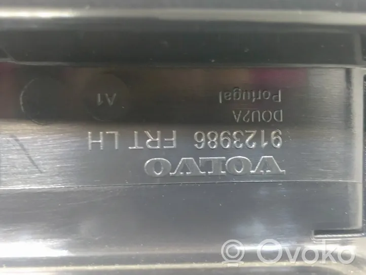 Volvo V60 Apmušimas priekinių durų (obšifke) 8635846