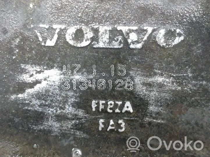 Volvo V60 Fourchette, bras de suspension inférieur avant 31340128