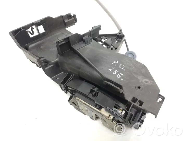 Volvo V60 Front door lock 31301740