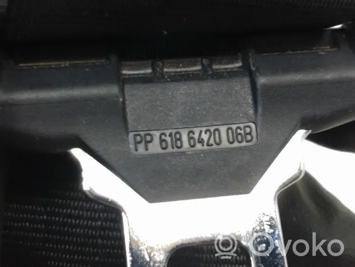 Volvo V60 Pas bezpieczeństwa fotela tylnego 39823323