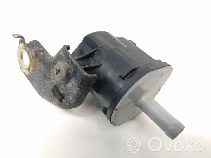 Toyota Auris E180 Solenoīda vārsts 9091012276