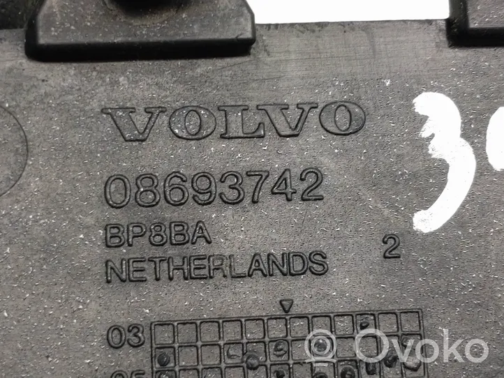 Volvo S60 Zaślepka / Osłona haka holowniczego przednia 08693742