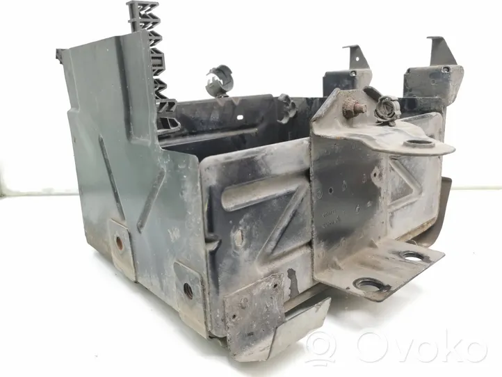 Opel Vivaro Battery box tray 65218