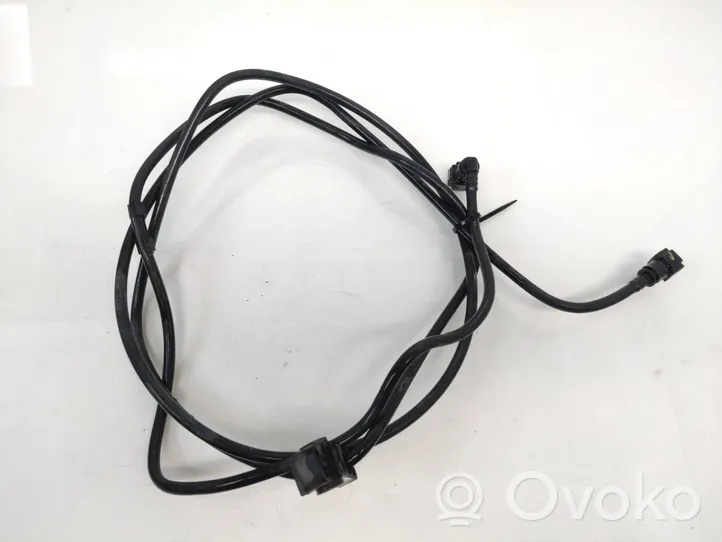 Opel Vivaro Fuel line/pipe/hose 8200336440