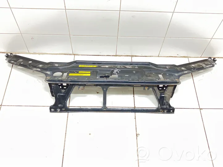 Volvo S60 Staffa del pannello di supporto del radiatore parte superiore 