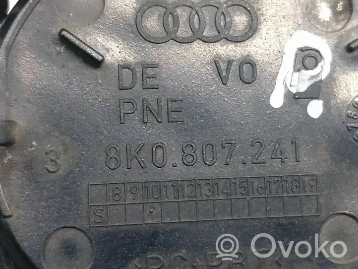 Audi A4 S4 B8 8K Priekinis tempimo kilpos dangtelis 8K0807241