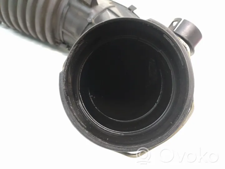 BMW 3 F30 F35 F31 Tube d'admission de tuyau de refroidisseur intermédiaire 7810745