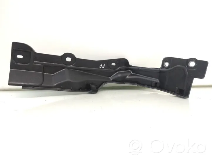 BMW 3 F30 F35 F31 Kita variklio skyriaus detalė 7331242