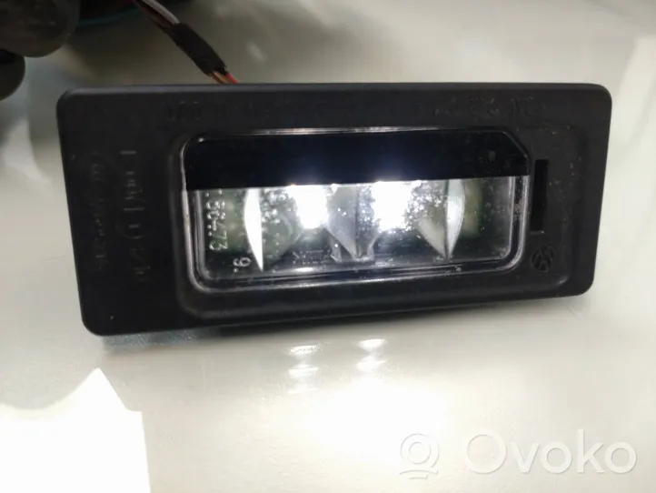 Skoda Fabia Mk3 (NJ) Lampa oświetlenia tylnej tablicy rejestracyjnej 3AF943021A