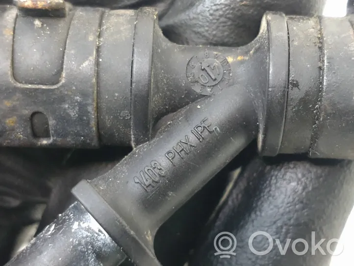 Mercedes-Benz B W245 Engine coolant pipe/hose 1403
