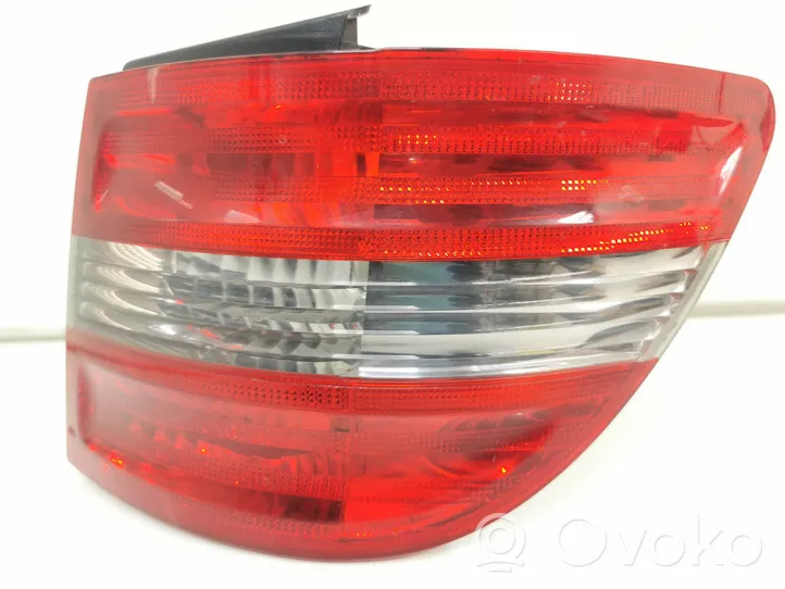 Mercedes-Benz B W245 Lampa tylna A1698202664