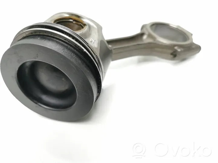 Audi A4 S4 B8 8K Piston with connecting rod 100209