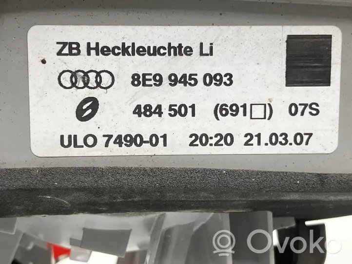 Audi A4 S4 B7 8E 8H Takaluukun takavalot 8E9945093