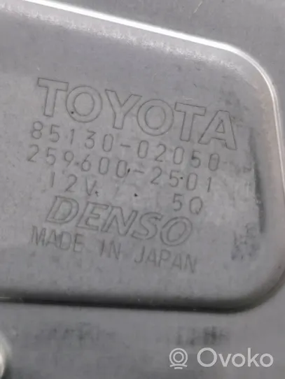 Toyota Auris E180 Moteur d'essuie-glace arrière 8513002050