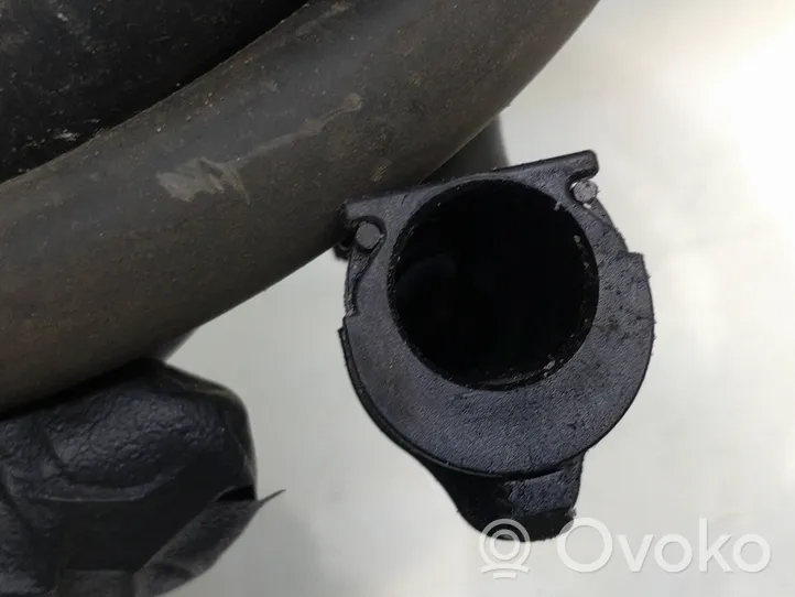 Volvo C30 Headlight washer hose/pipe 