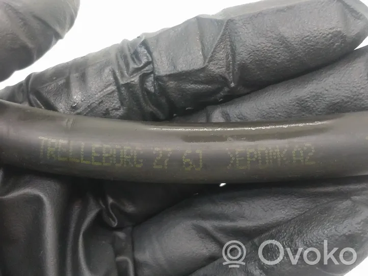 Toyota Aygo AB10 Engine coolant pipe/hose 276j