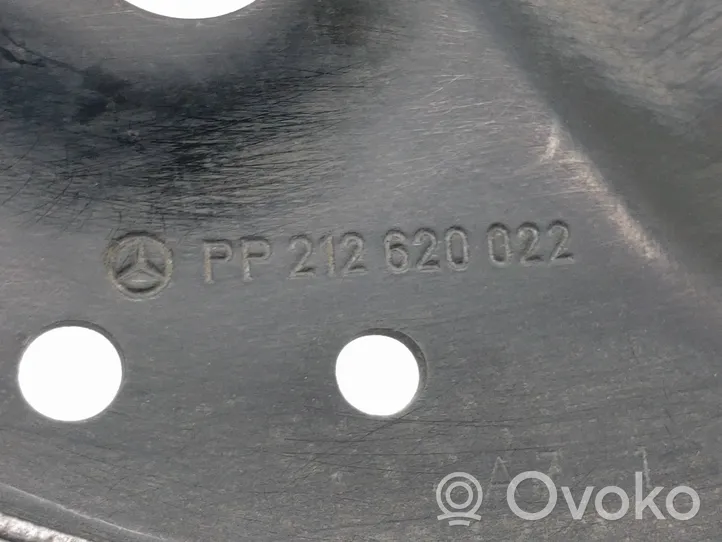Mercedes-Benz E W212 Uchwyt / Mocowanie lampy przedniej Pp212620022