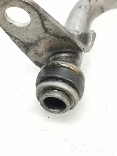 Mercedes-Benz E W212 Tubo flessibile mandata olio del turbocompressore turbo A6511800220