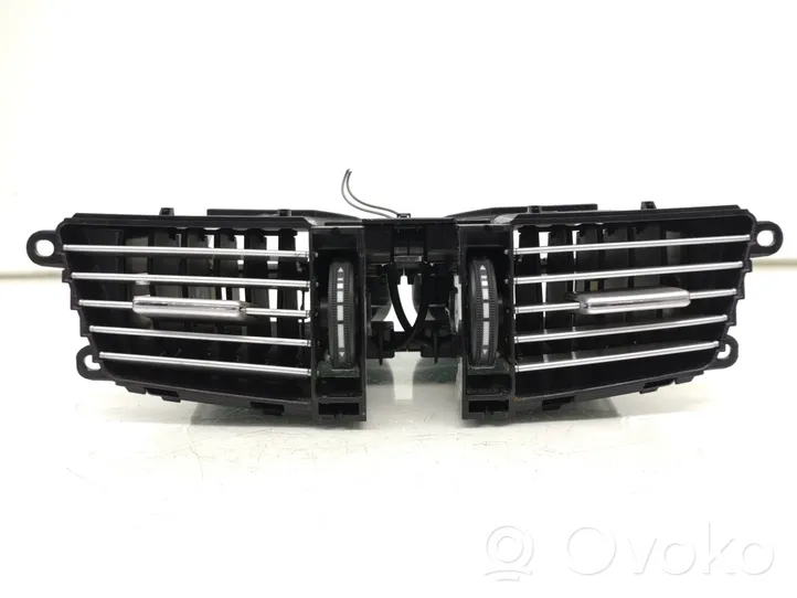 Mercedes-Benz E W212 Dash center air vent grill A2128302554