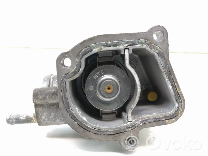 Mercedes-Benz Vito Viano W639 Termostat / Obudowa termostatu A64620015