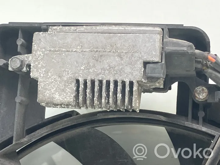 Audi A6 S6 C6 4F Elektryczny wentylator chłodnicy 4F0121003Q