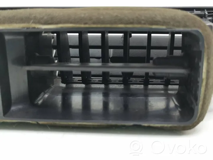 Audi A4 S4 B7 8E 8H Dash center air vent grill 8E0820951H