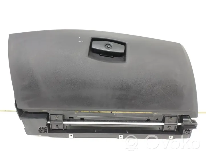 BMW 5 E60 E61 Glove box set 7034080