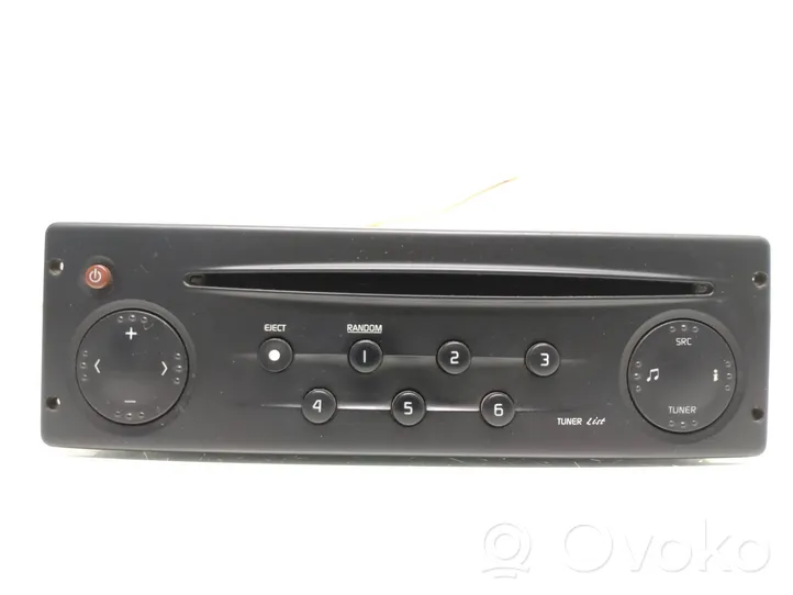 Renault Trafic II (X83) Unità principale autoradio/CD/DVD/GPS 7700433948