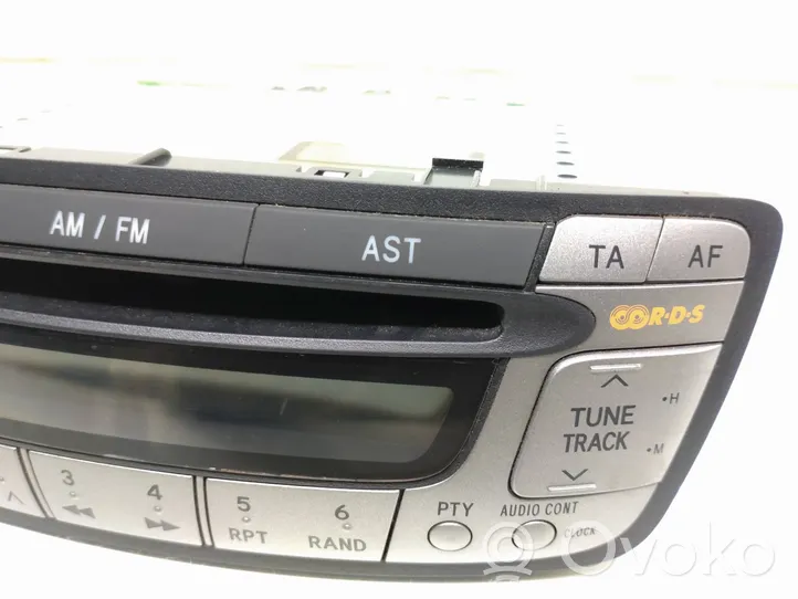 Toyota Aygo AB10 Радио/ проигрыватель CD/DVD / навигация 861200H010