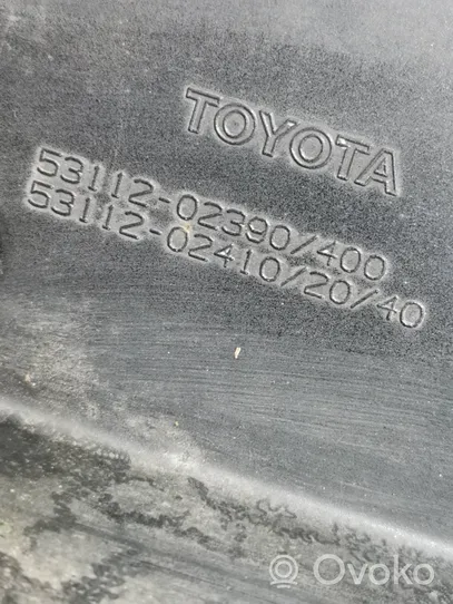 Toyota Auris E180 Etupuskurin alempi jäähdytinsäleikkö 5311202390